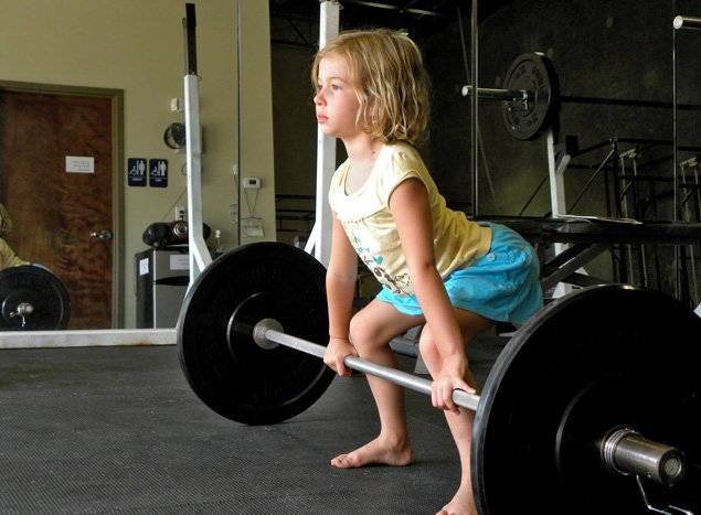 Best-Physiotherapy-in-Oakville---Weightlifting-for-Kids