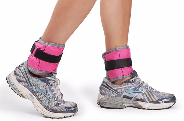 Ankle-Weights-Talking-Dorval-Physiotherapy-in-Oakville
